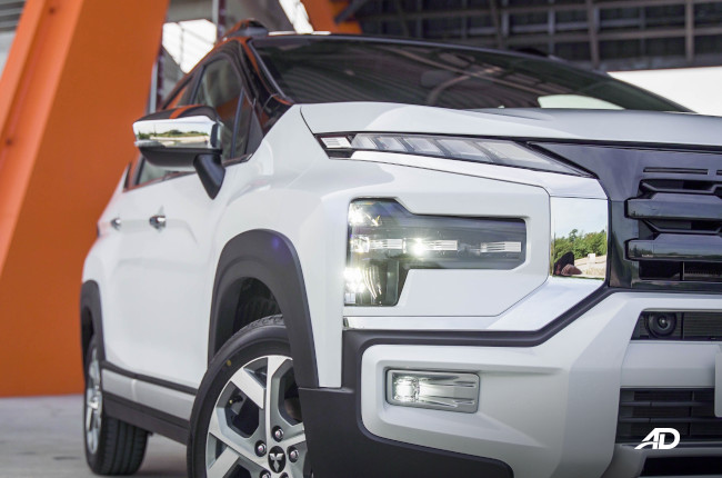 2023 Mitsubishi Xpander Cross Headlights 