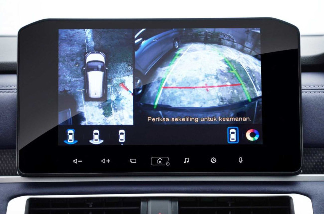 2023 Mitsubishi Xpander Cross Infotainment 