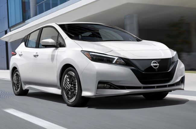 2023 Nissan LEAF