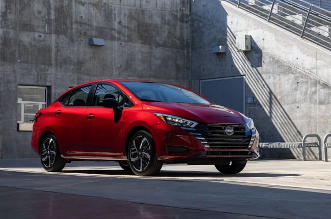2023 Nissan Versa Exterior 
