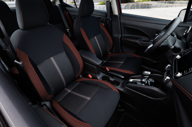 2023 Nissan Versa Front Seats 