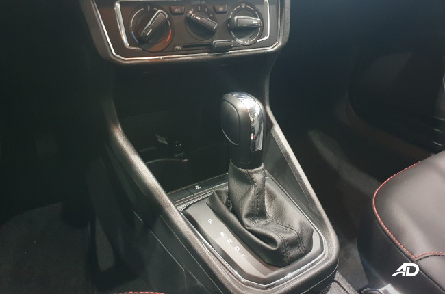 2023 Volkswagen Cross Santana Gear Selector