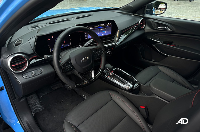 2024 Chevrolet Trax RS Interior 