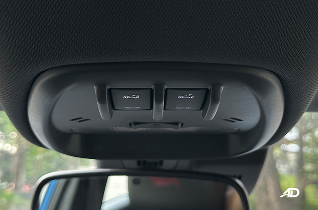 2024 Chevrolet Trax RS Sunroof Controls 