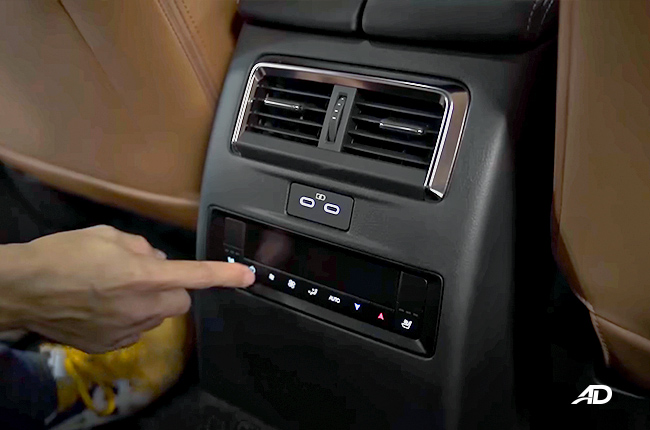 2024 Mazda CX-90 Rear AC Vents 