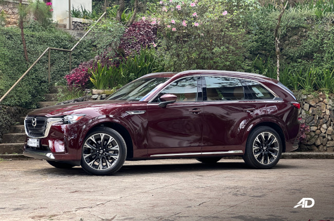 2024 Mazda CX-90 Side Quarter
