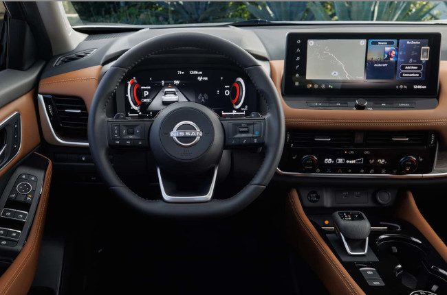 2024 Nissan Rogue Interior 2