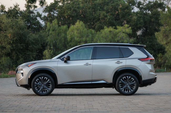 2024 Nissan Rogue Profile