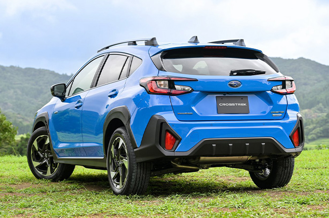 2024 Subaru Crosstek 2.0i-S Rear Quarter