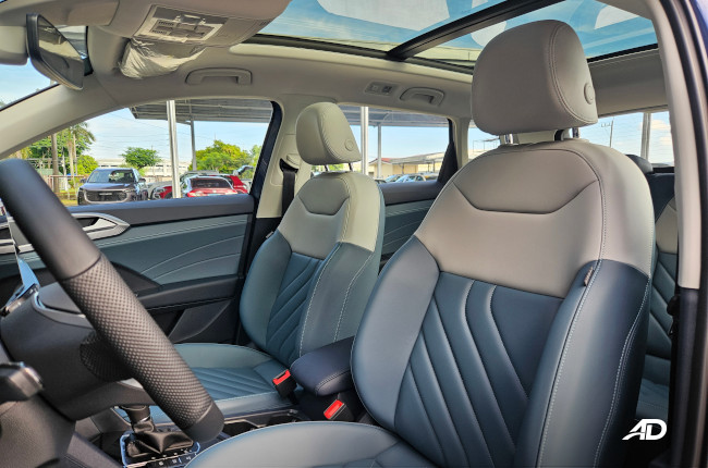 2024 Volkswagen Tharu Front Seats 
