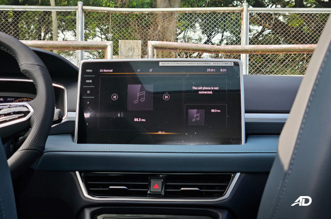 2024 Volkswagen Tharu infotainment 