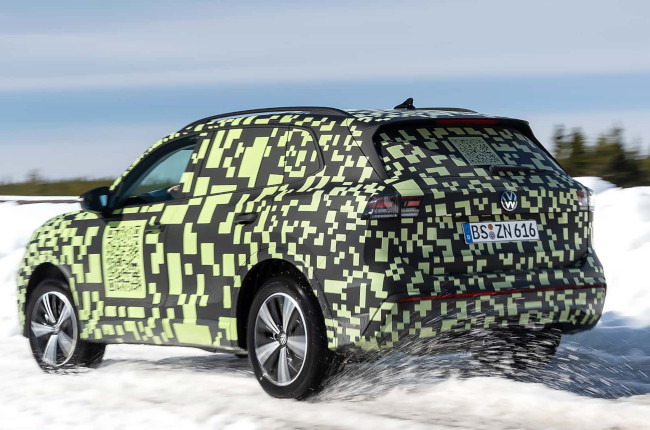 2024 Volkswagen Tiguan Rear Quarter