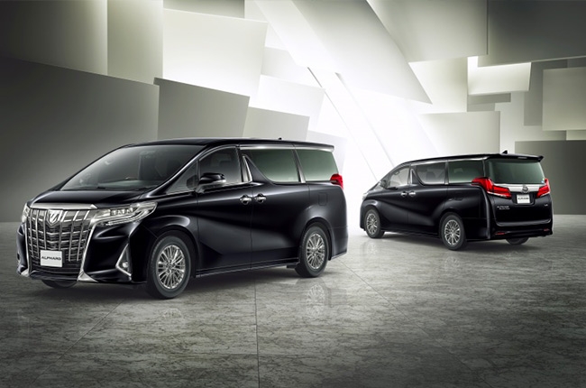 Toyota enters 2018 with a facelifted Alphard in Japan | Autodeal