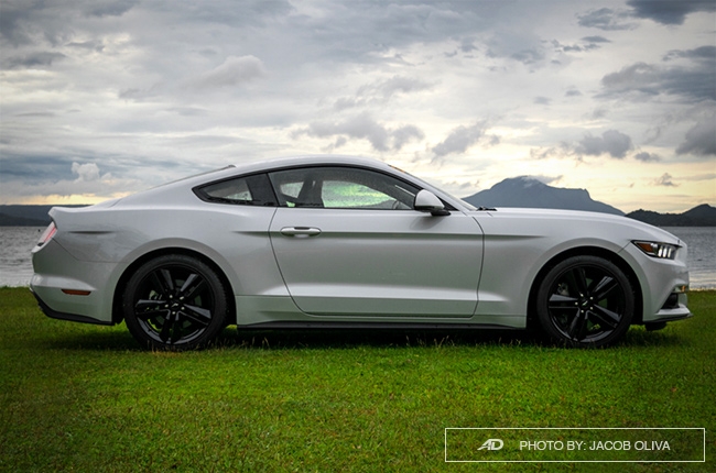 2017 Ford Mustang EcoBoost Review