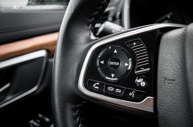 2018 Honda CR-V review interior