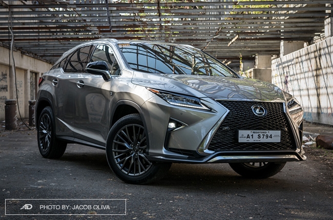 2018 Lexus RX 350 F Sport front quarter