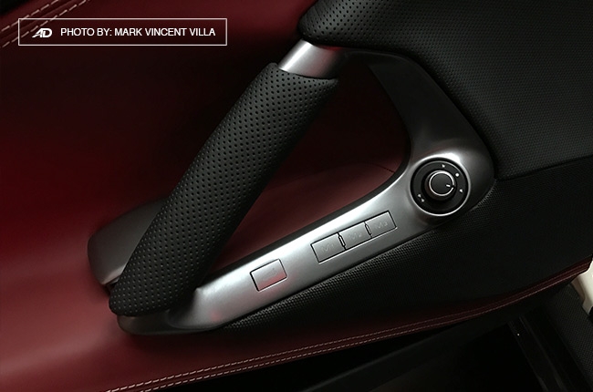 Ferrari 812 Superfast Philippines door