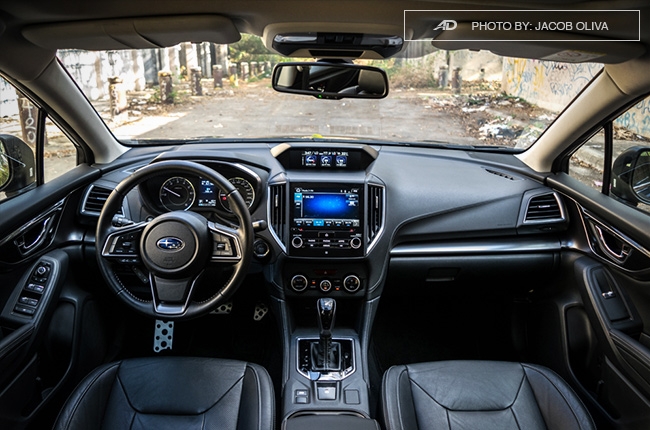 2018 Subaru Impreza interior
