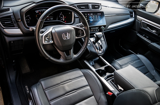 2018 Honda CR-V Gasoline cabin