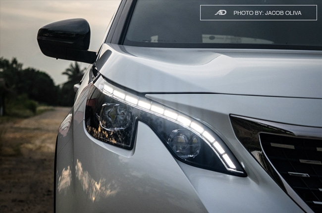 2018 Peugeot 3008 Diesel headlights