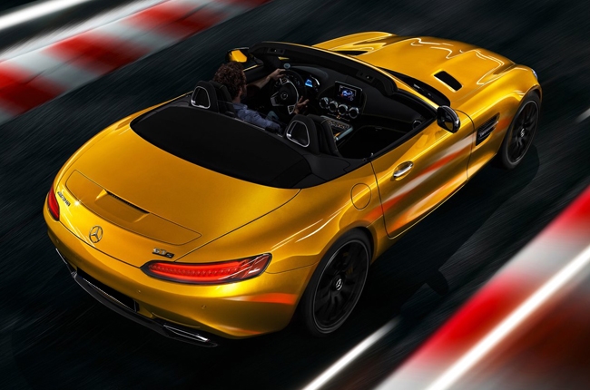 2019 Mercedes-AMG GT-S Roadster