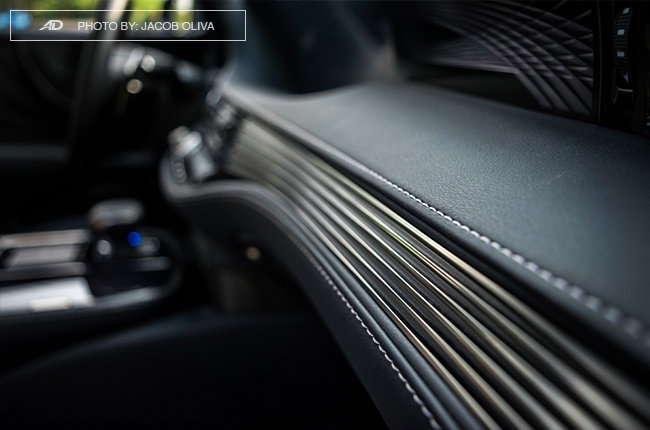 2018 lexus ls 500 dashboard detail