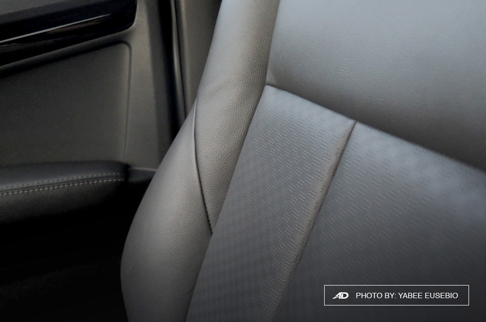 2018 Isuzu D-Max 3.0 LS AT 4x2 Blue Power Leather Seats