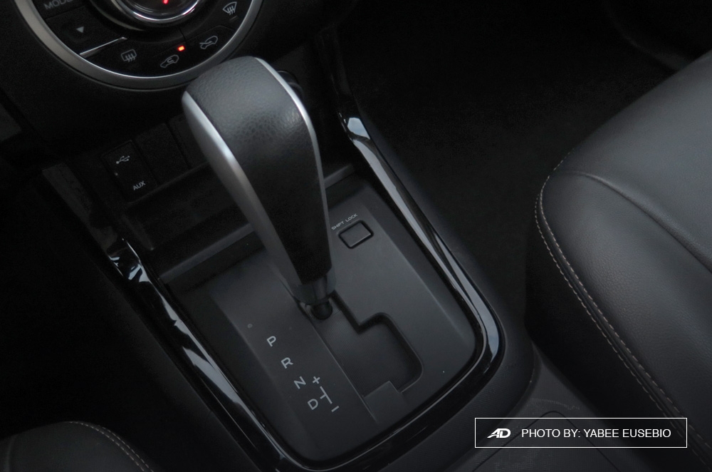 2018 Isuzu D-Max 3.0 LS AT 4x2 Blue Power Transmission