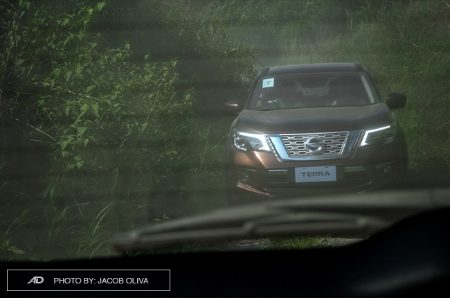 2018 Nissan Terra Philippines bushes