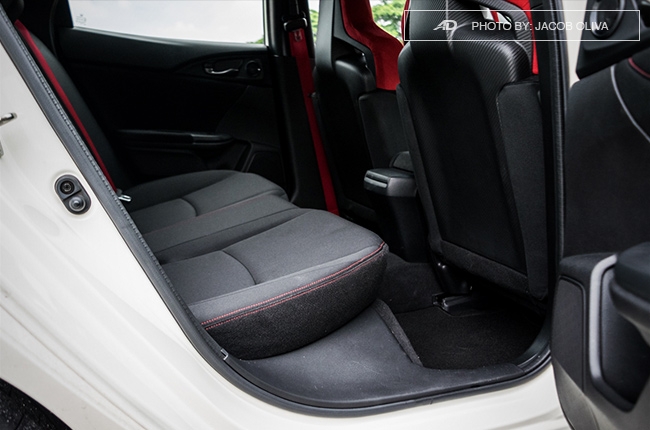 2018 Honda Civic Type R Philippines rear legroom