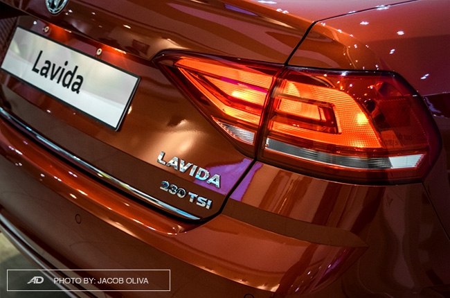 2018 Volkswagen Lavida taillights