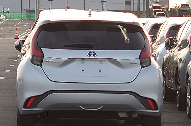 all-new Toyota Prius C exterior rear