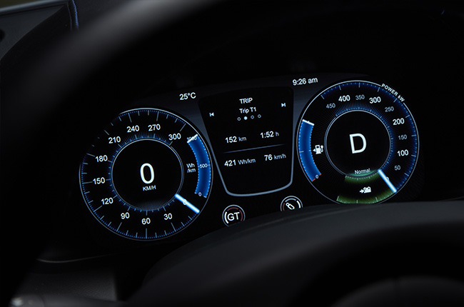 aston martin rapide e