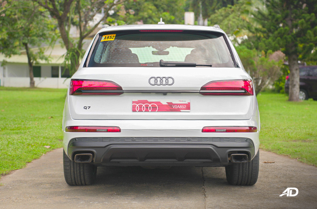 Audi Q7 Rear
