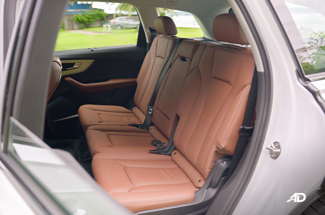 Audi Q7 Second Row