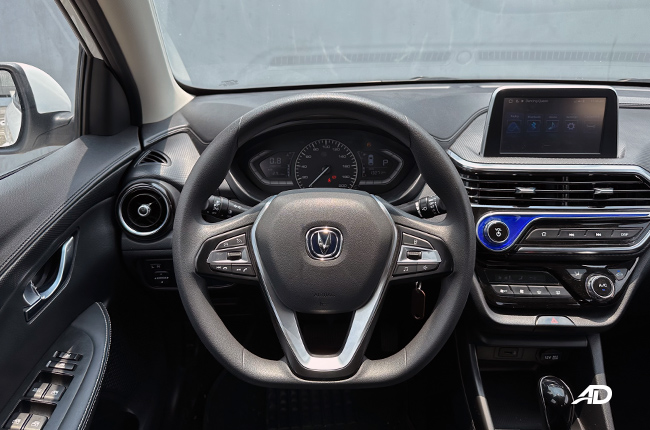 Changan Alsvin interior