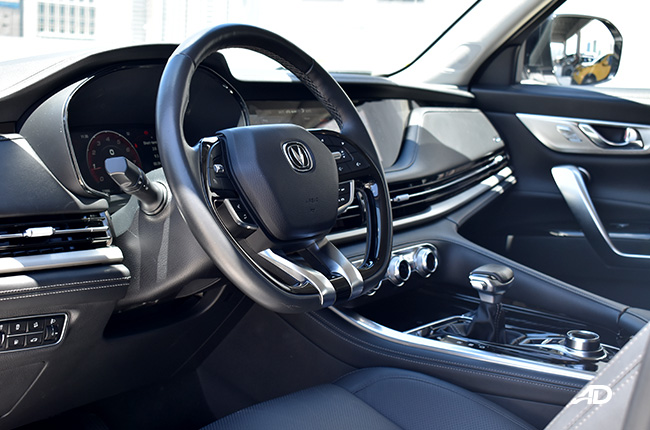 Changan CS95 Interior driver's seat