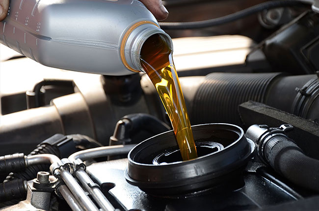 Types of automotive lubricant | Autodeal