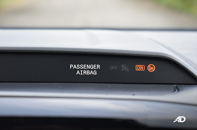 Ford Everest Sport interior seat belt warning