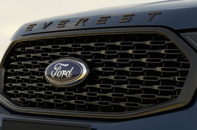 Ford Everest Sport Philippines deep crystal blue mesh grille 