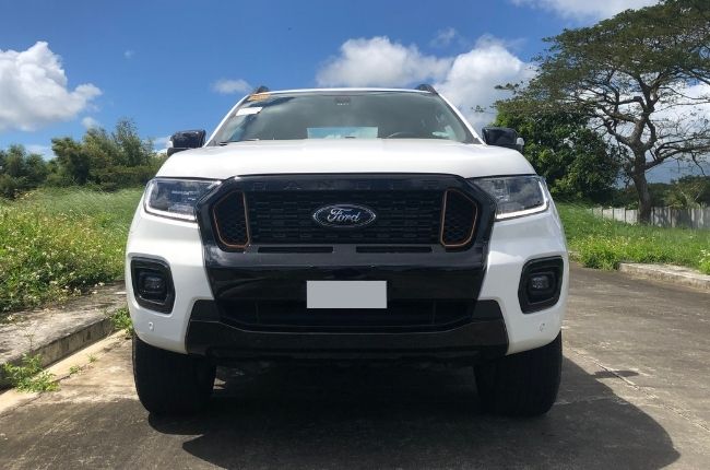 Ford Ranger Wildtrak 4x2 AT front