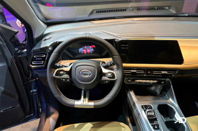 GAC GS3 EMZOOM interior