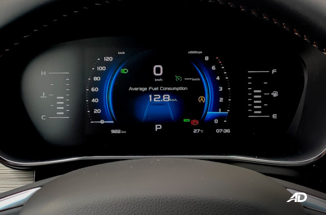 Geely Azkarra Philippines digital instrument display