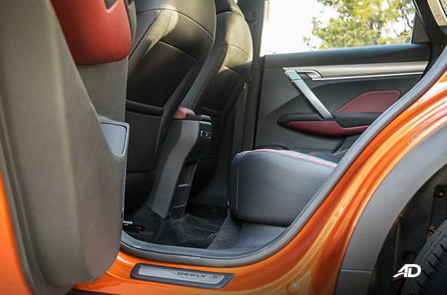 geely coolray road test review interior rear legroom