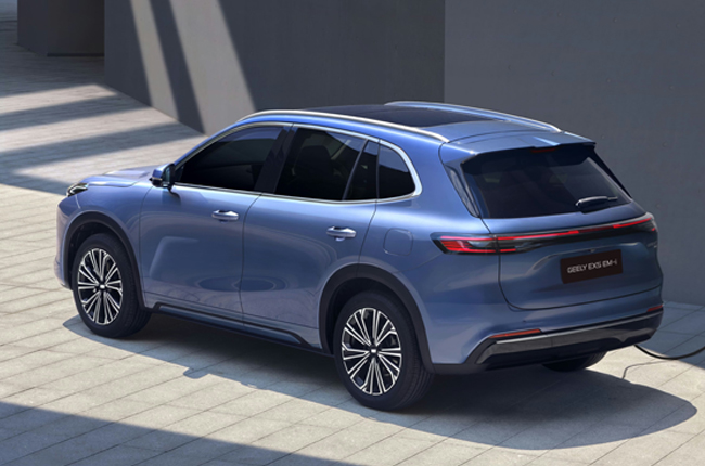 Geely EX5 EM-i Exterior