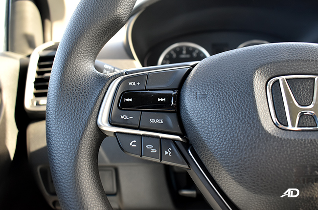 Honda City S steering wheel controls