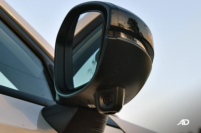 Honda Civic RS exterior blind spot camera