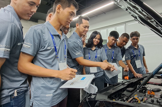 Hyundai Accelerate Program 2