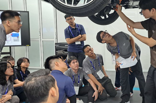 Hyundai Accelerate Program 3