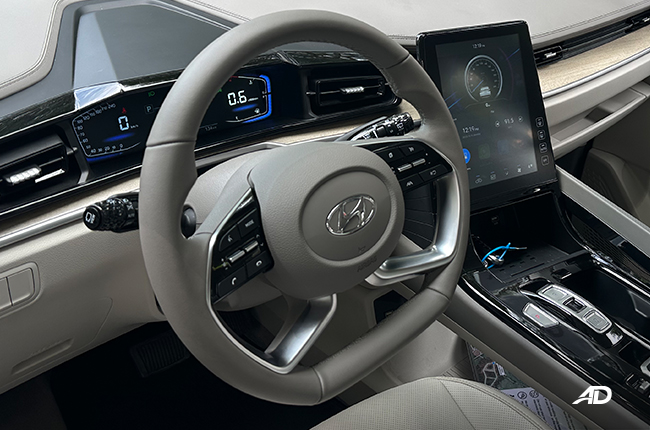 Hyundai Custin Steering Wheel